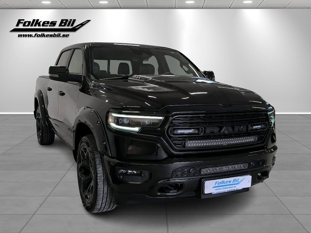 Dodge RAM 1500 Crew Cab Limited Night Edition V8 HEMI LAST CALL