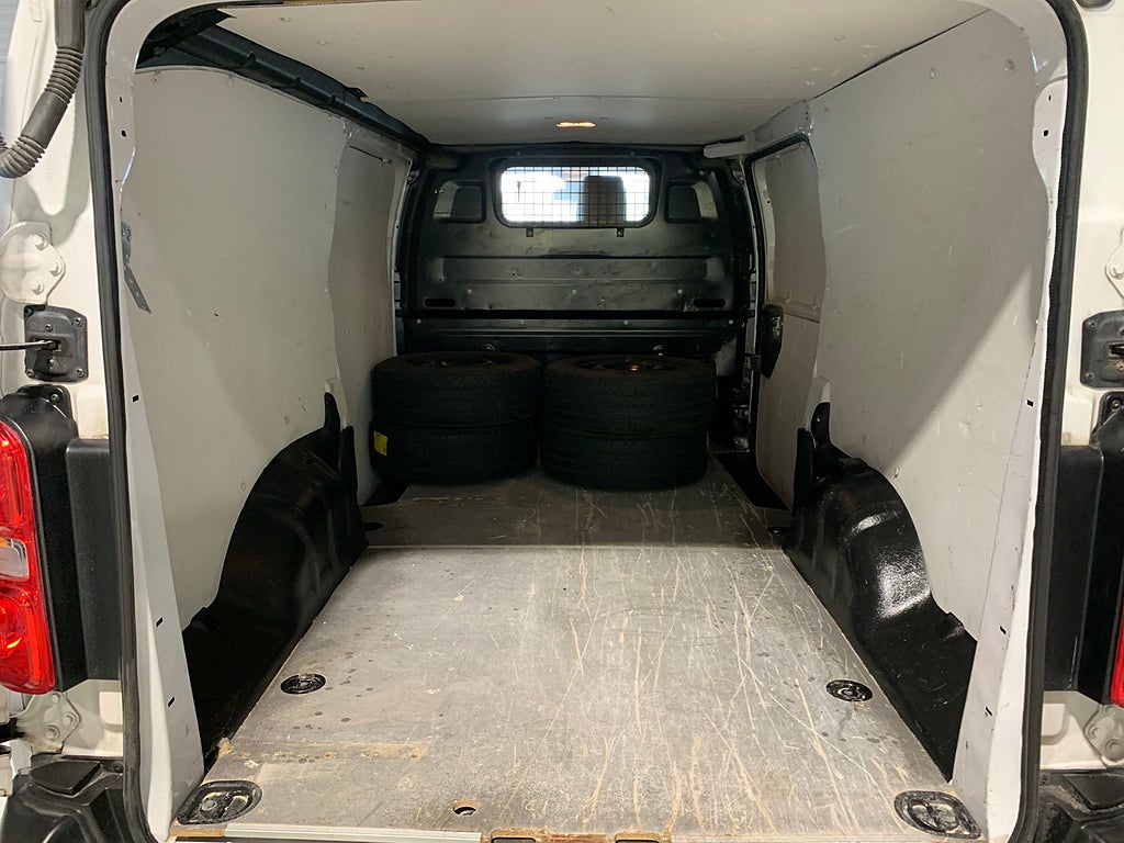 Toyota ProAce 2.0 D-4D | LONG | MOMS | KAMERA | VÄRMARE 2023