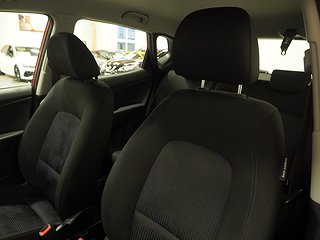 Minibuss Hyundai ix20 14 av 18