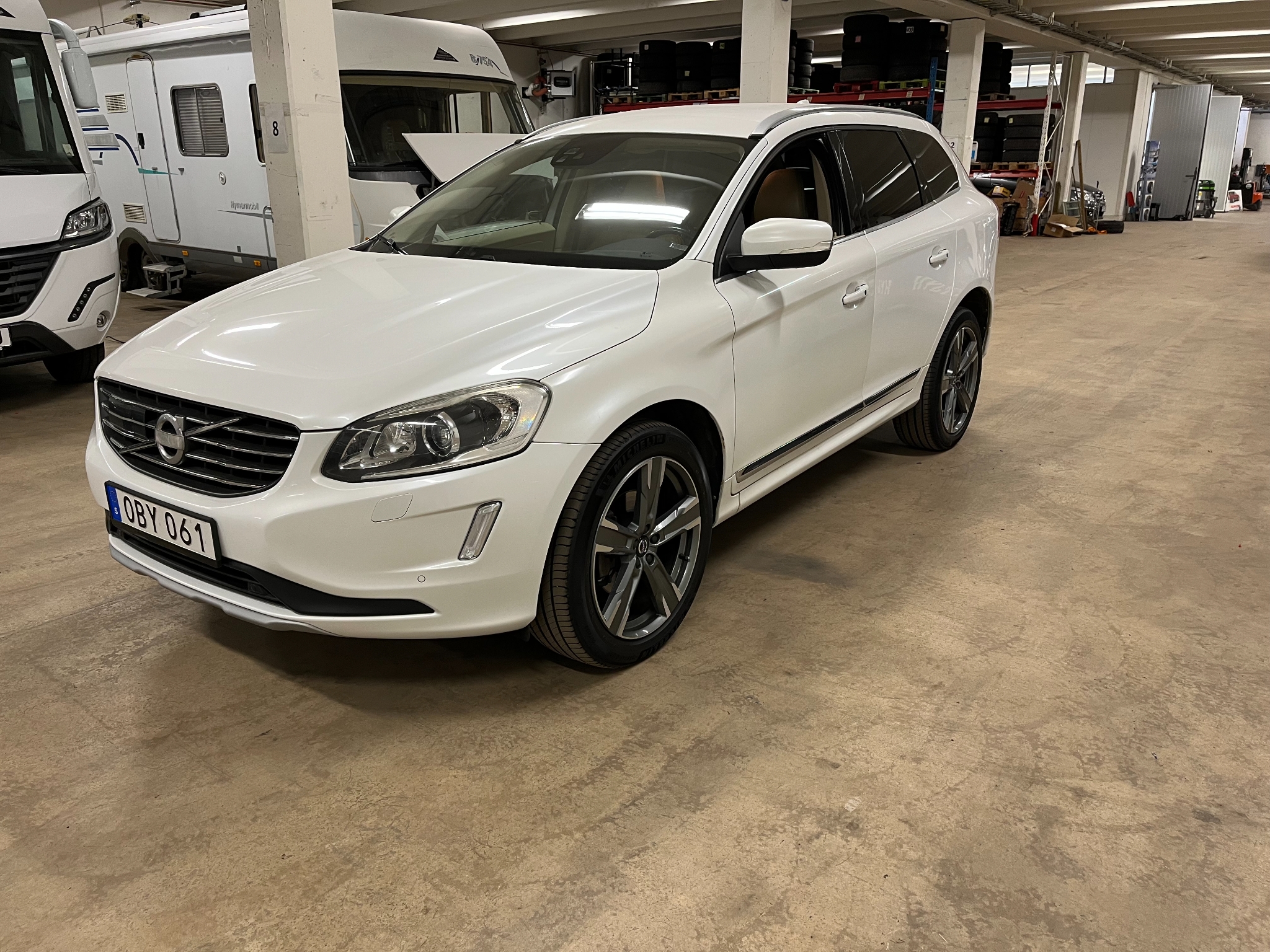 Volvo XC60 2017, bild 2/31