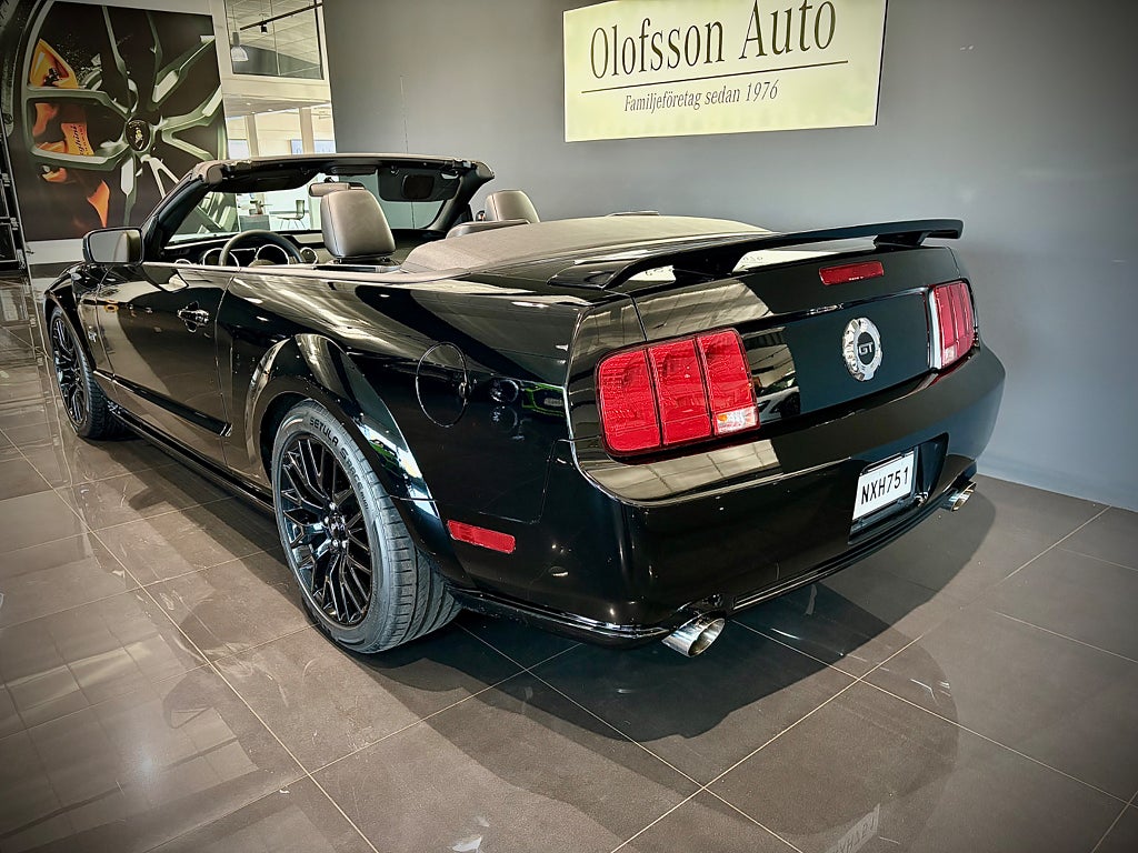 Ford Mustang GT V8 Convertible OBS! 2800mil - bild 5