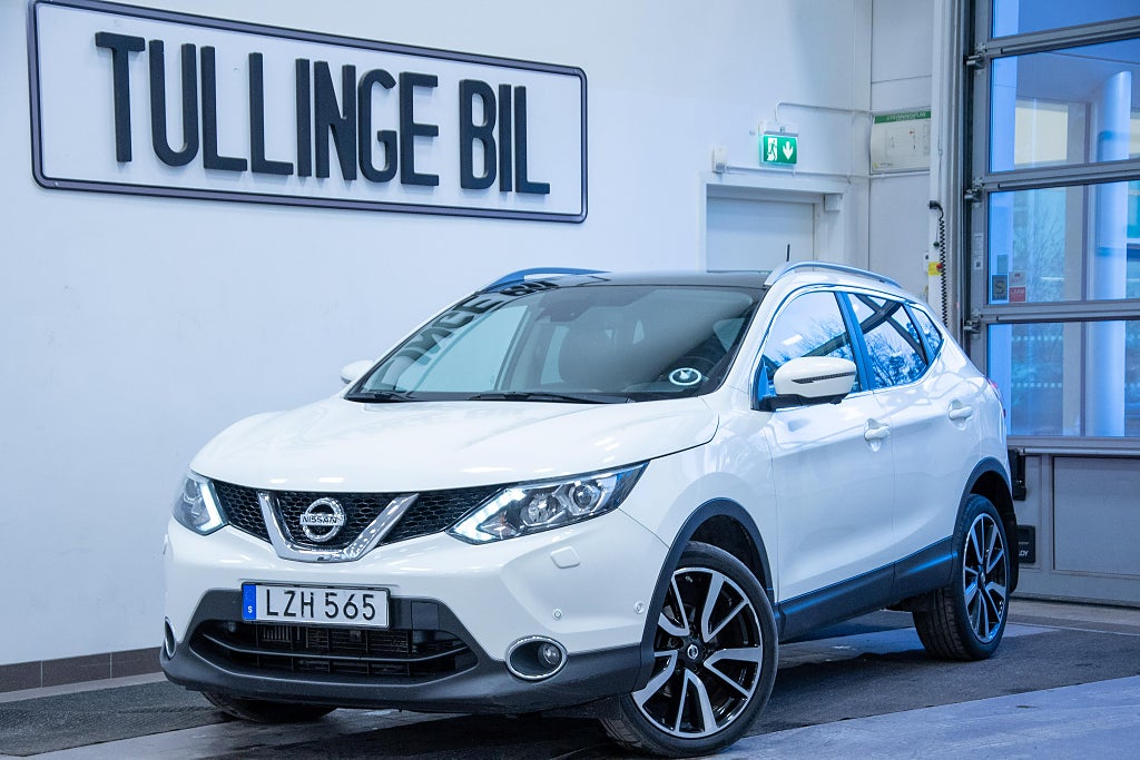 Nissan Qashqai 1.6 dCi 131HK Aut Tekna Panorama Drag Navi 360° 19" 