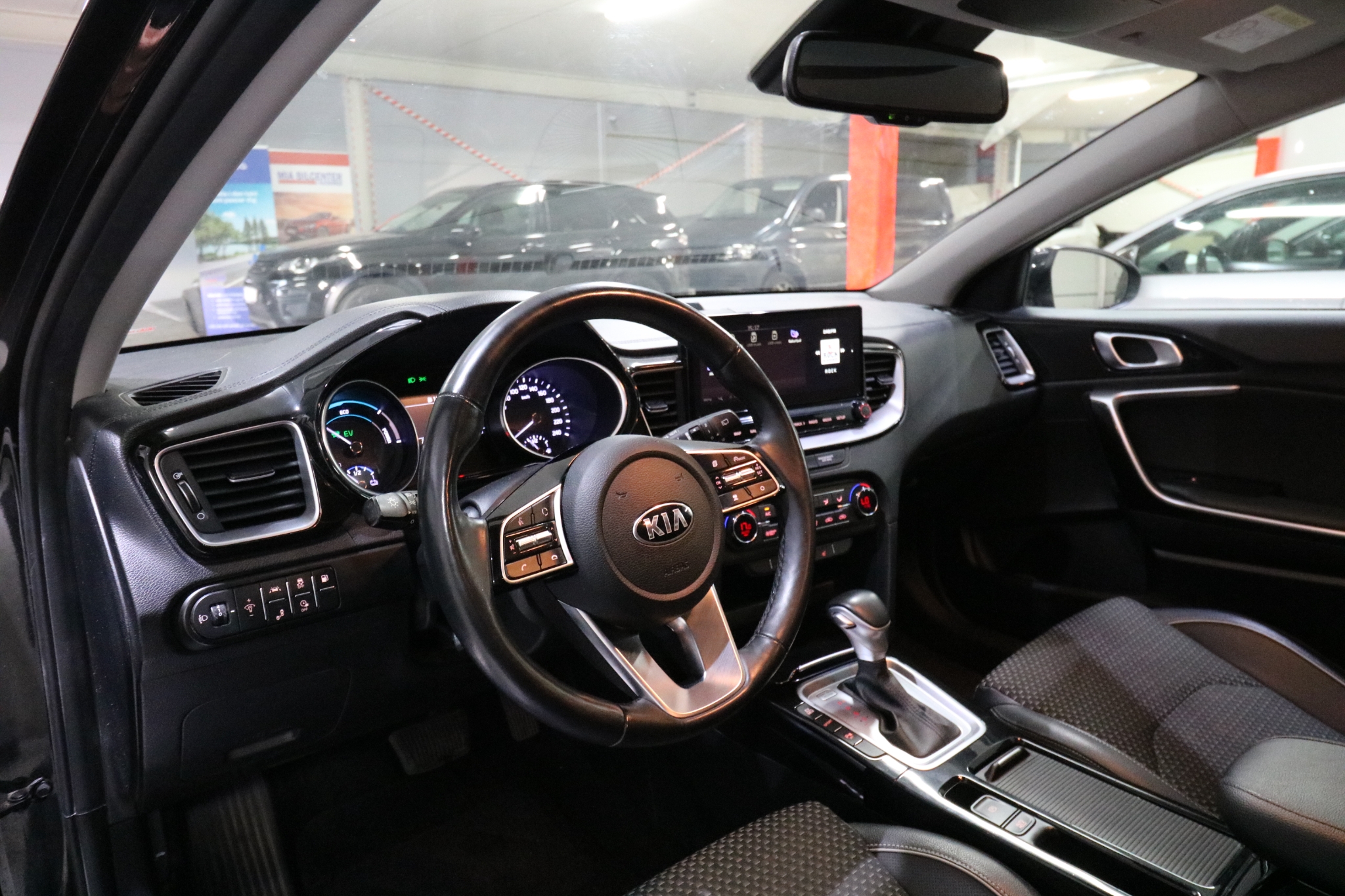 Kia Ceed Sportswagon Plug-in Hybrid 2020, bild 5/48