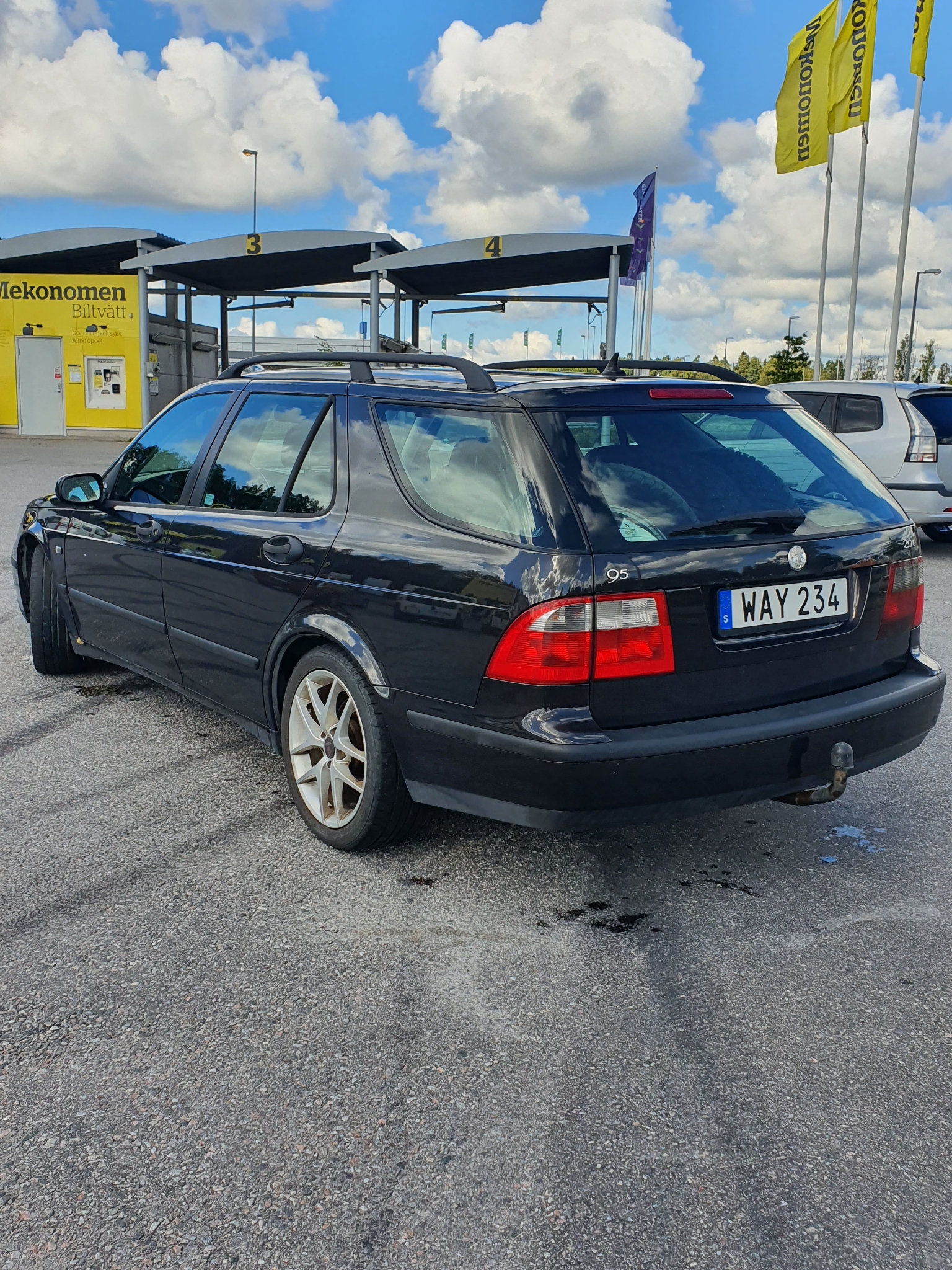 Saab 9-5 SportCombi 2.0 T Linear 150hk 2004, bild 2/34
