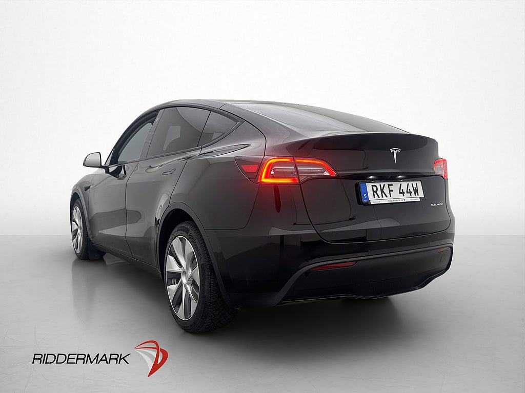 Tesla Model Y Long Range AWD Autopilot Svensksåld En-Brukare