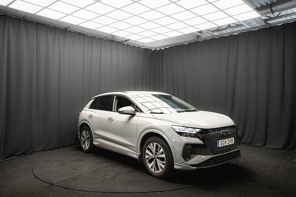 Audi Q4 E-Tron 40 e Evolutionspaket DRAG KAMERA SE SPEC MOMS 204hk