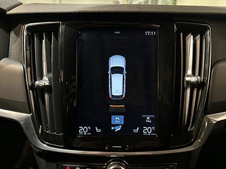 Volvo V90 D3 AWD Kinetic Drag Pvärm CarPlay VoC GPS S/V-hjul