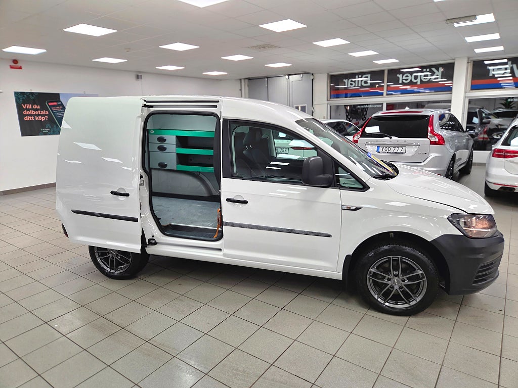 Volkswagen Caddy  2.0 TDI 4-M Aut 150 hk Värmare Välvårdad 