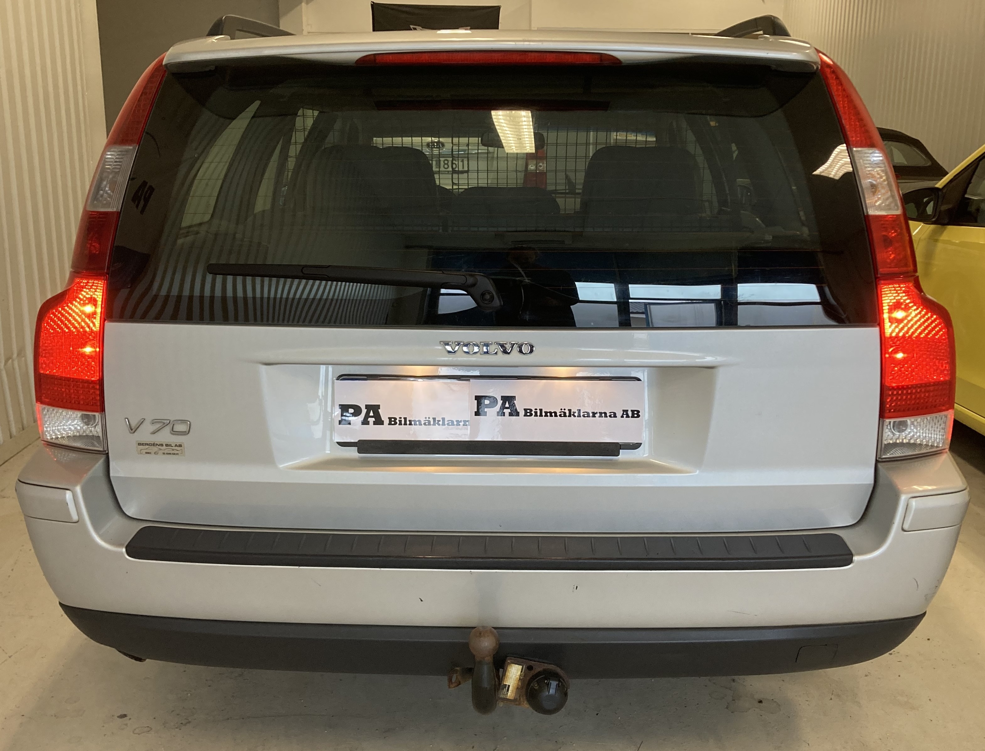 Volvo V70 2006, photo 4/38