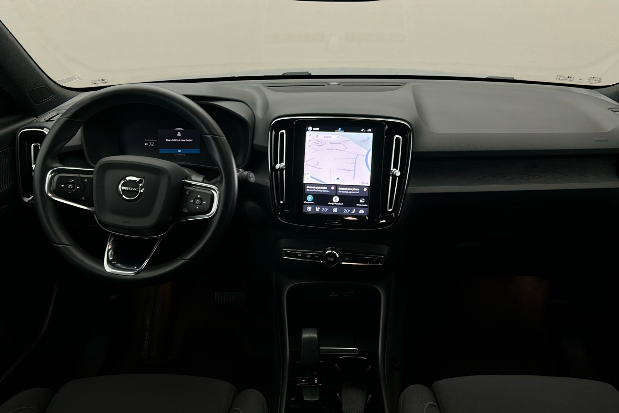 Volvo XC40 Recharge 231hk Plus Edition 2023, bild 3/10