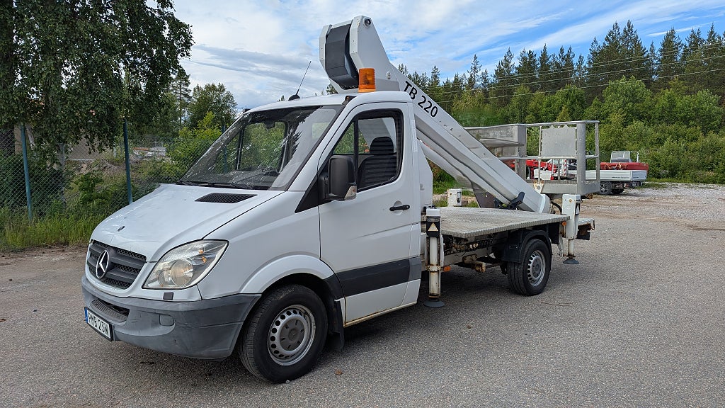 Mercedes-Benz Sprinter Kranbil 313 CDI Chassi Kranbil Korgbil 22 Meter 
