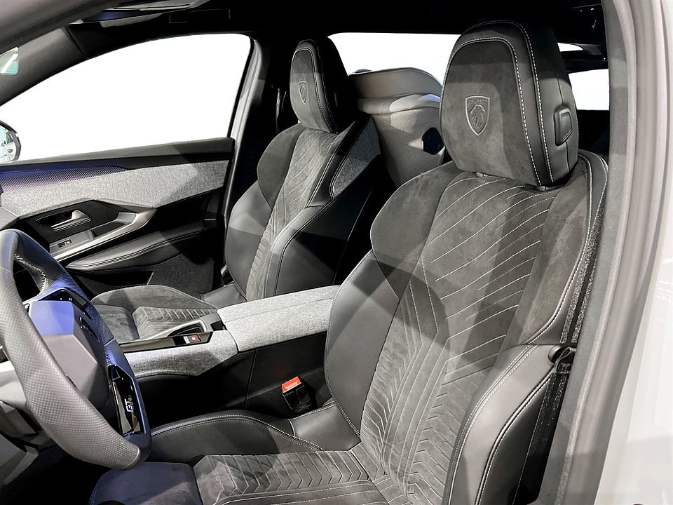Bild på Peugeot e-5008 GT Ultimate+ - DEMO