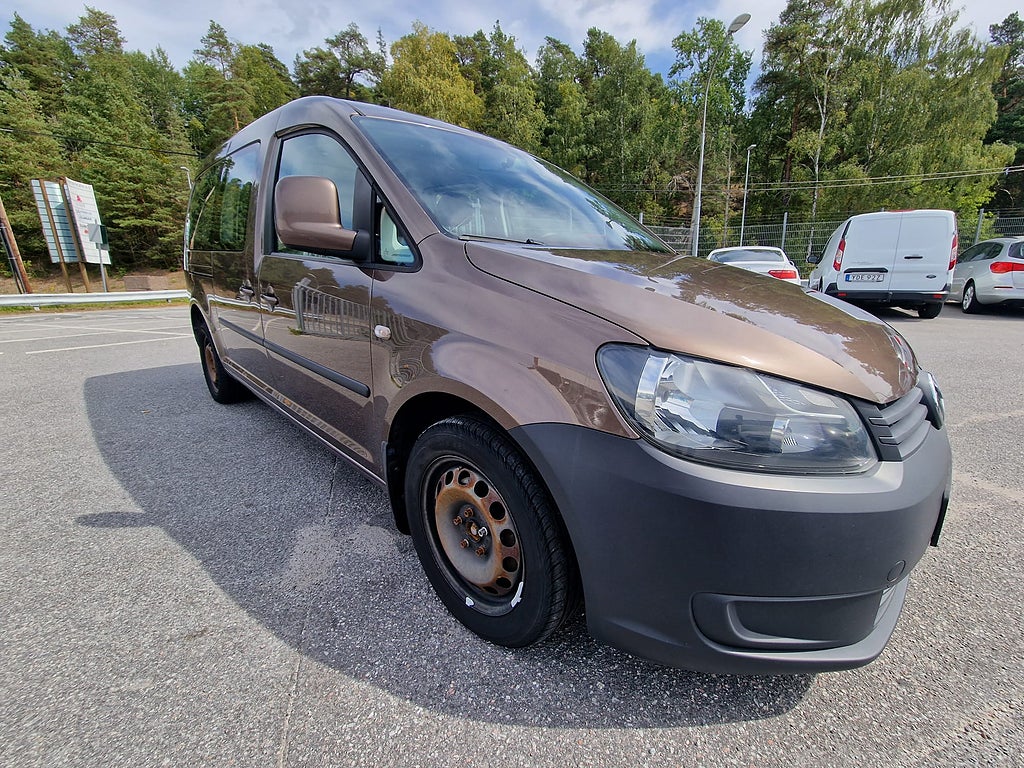 Volkswagen Caddy Maxi 1.2 TSI 105hk 7-sits 7700 mil Handikappsanpassad