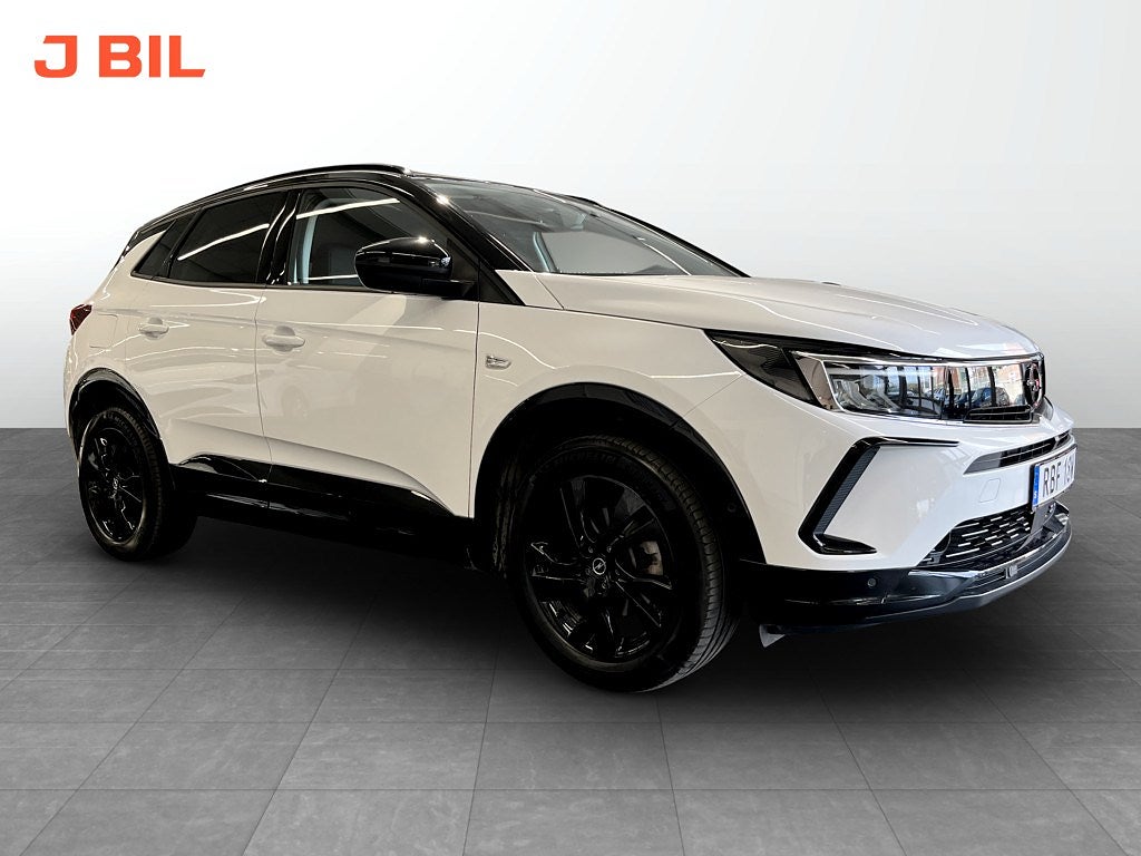 Bild på Opel Grandland GS 1.2 PT 130hk Aut - B-KAMERA, CARPLAY