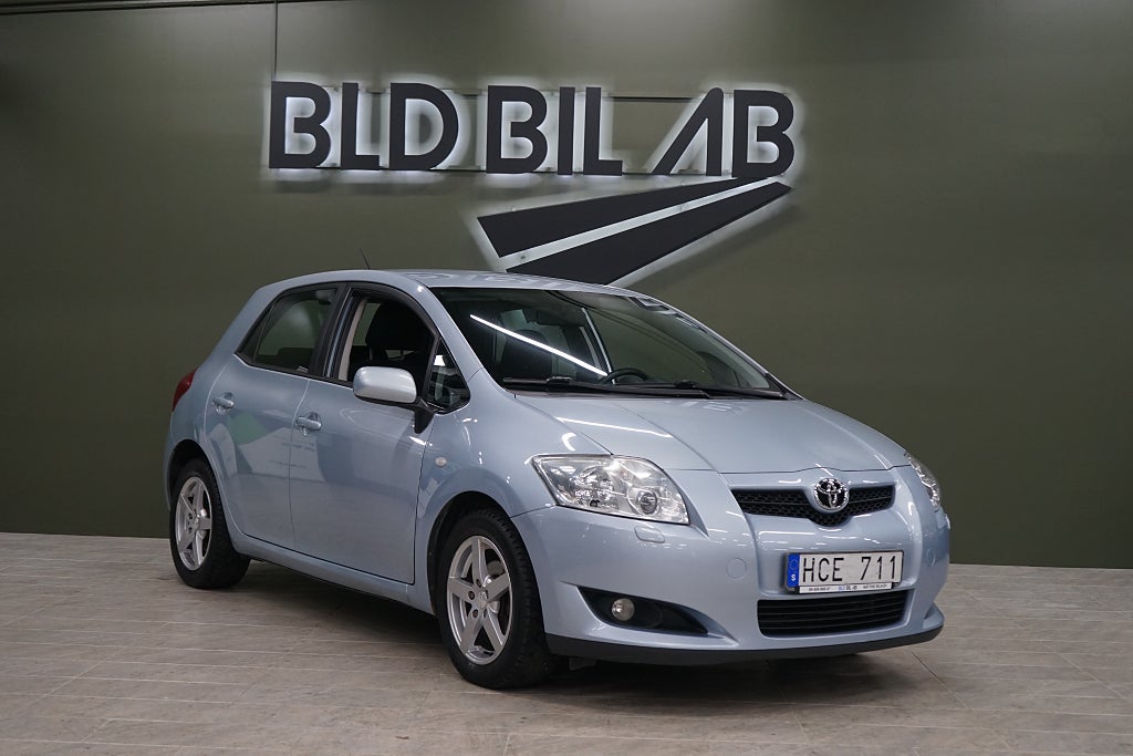 Toyota Auris 5-D 1.6 Dual VVT-i NYSERVAD NYBES 124HK