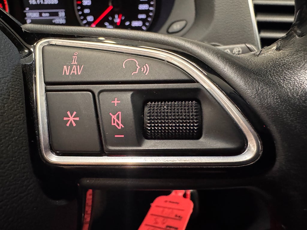 Audi Q3 2017 - miniatyr 20