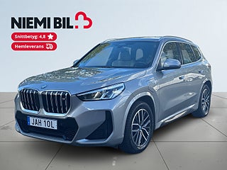 BMW X1 xDrive25e M Sport Rattvärm/SoV-Däck/Drag/Navi/Kamera – bild 1