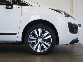 Kombi Peugeot 3008 8 av 20