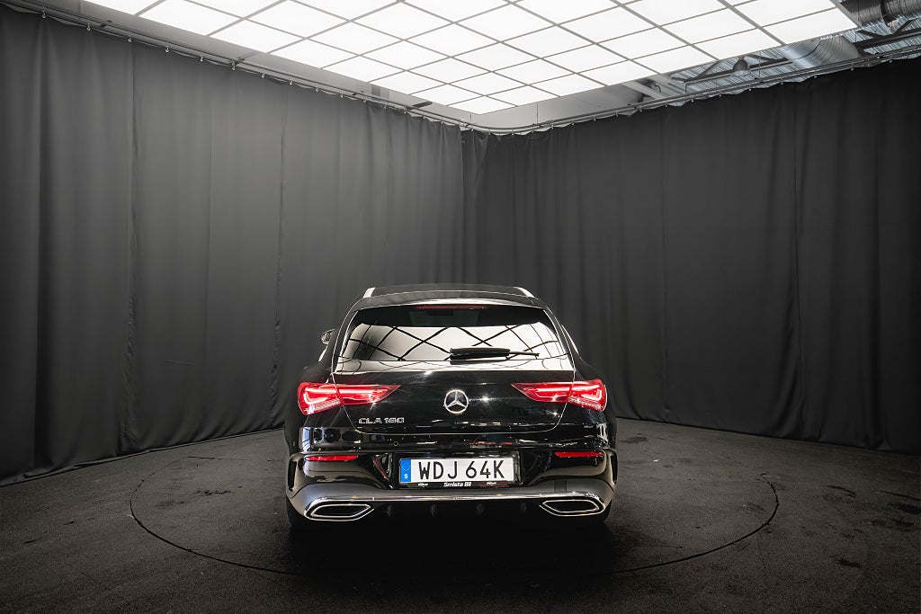 Mercedes-Benz CLA 180 AMG B-VÄRM WIDESCREEN DISTRONIC KAMERA 1-ÄGARE MOMS