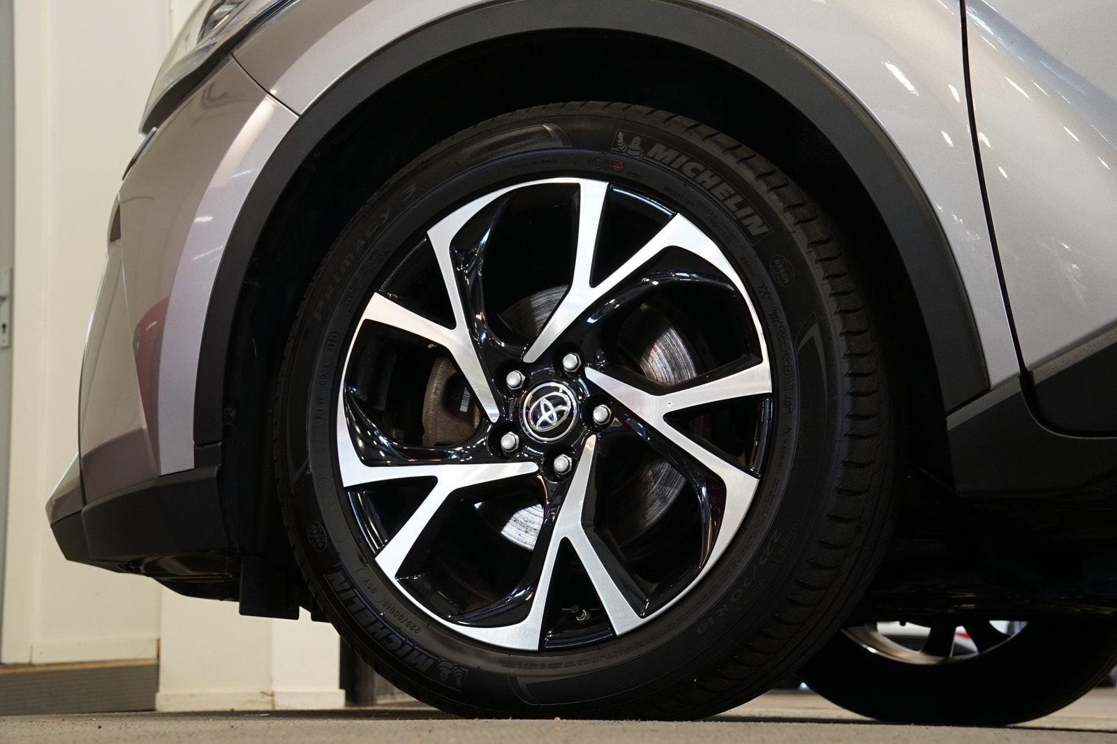 Toyota C-HR Hybrid 2.0 184hk X-Edition |Backkamera|Keyless 2022 - miniatyr 7