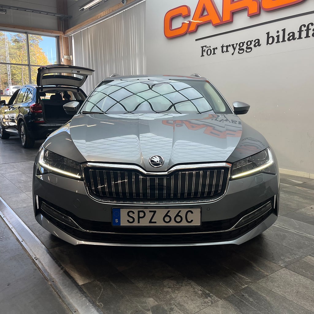 Skoda Superb iV 1.4 TSI 218hk Style Business Adventure Canton Carpla