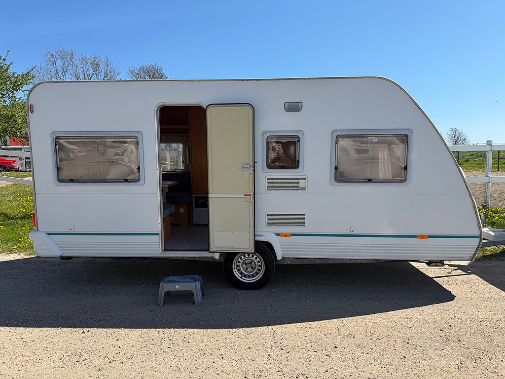 Eifelland 465 