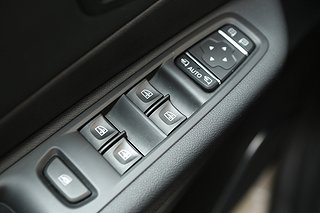 SUV Renault Captur 10 av 23