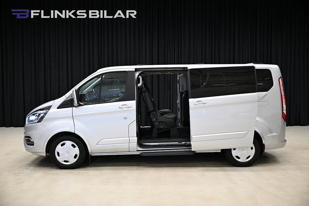 Ford Tourneo Custom 185HK L2 Automat|8-Sits|Dubbeldörr|LED|NyKamrem