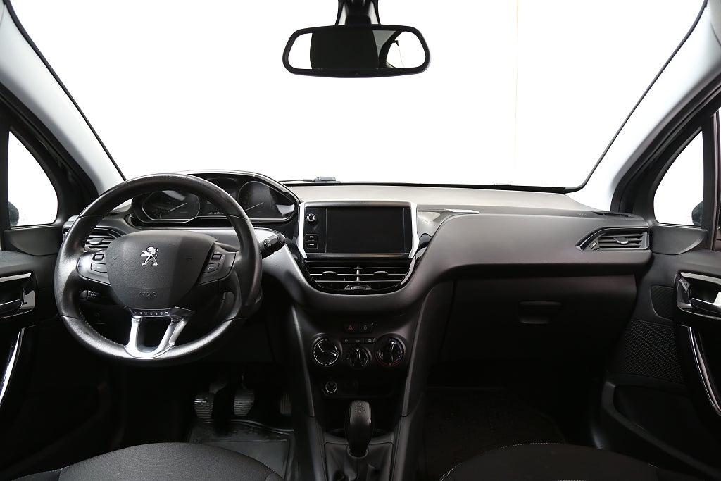 Peugeot 208 1,2 PureTech 82hk Active 5-dörrar Motorv Dragkrok 2017