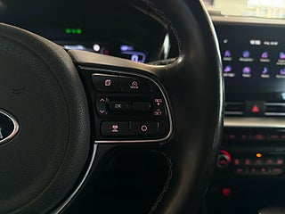 Kia Niro P-HEV DCT Advance Plus S&V-hjul/Kamera/Skinn/Elstol/Nav – bild 17