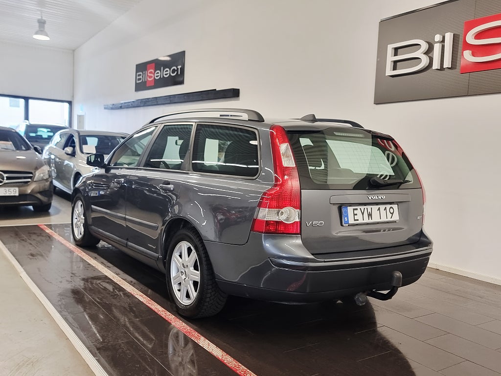 Volvo V50 1.8 Flexifuel 125ch - Chaine neuve - Disque & plaquettes neufs - Sièges chauffants