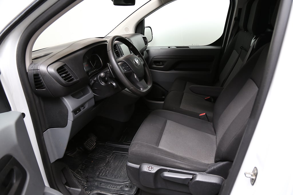 Toyota ProAce 2,0 D-4D 144hk Skåp Aut Lång I Värmare I Drag I Moms 2023