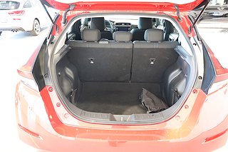 Halvkombi Nissan Leaf 23 av 23