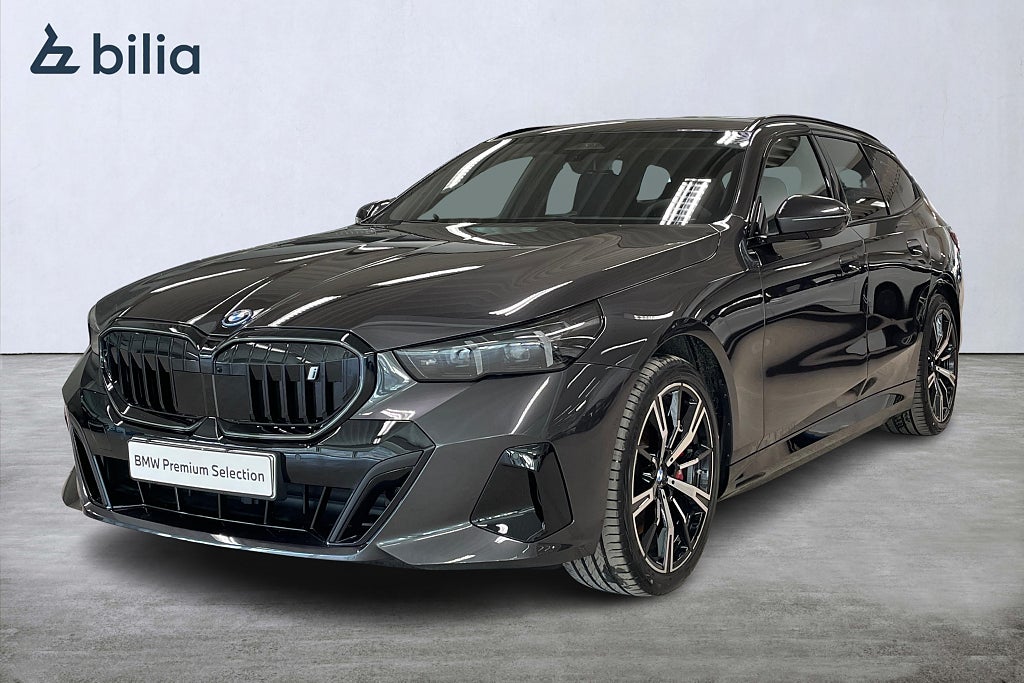 BMW i5 xDrive 40 M-Sport Pro | DEMOBIL | Drag | B&W | 360 kam.