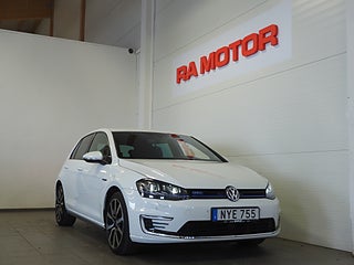 Halvkombi Volkswagen Golf 1 av 22