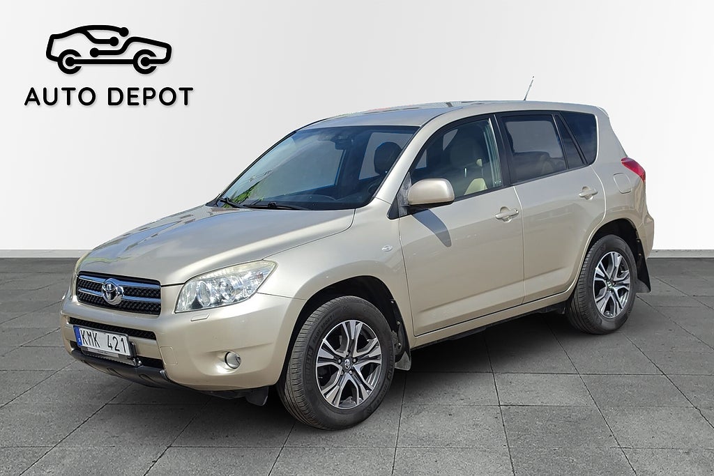 Toyota RAV4 2.0 VVT-i 4x4 Executive P-Sensor B-Kamera Drag 1-Ägare