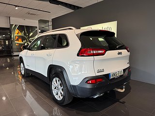 SUV Jeep Cherokee 3 av 10
