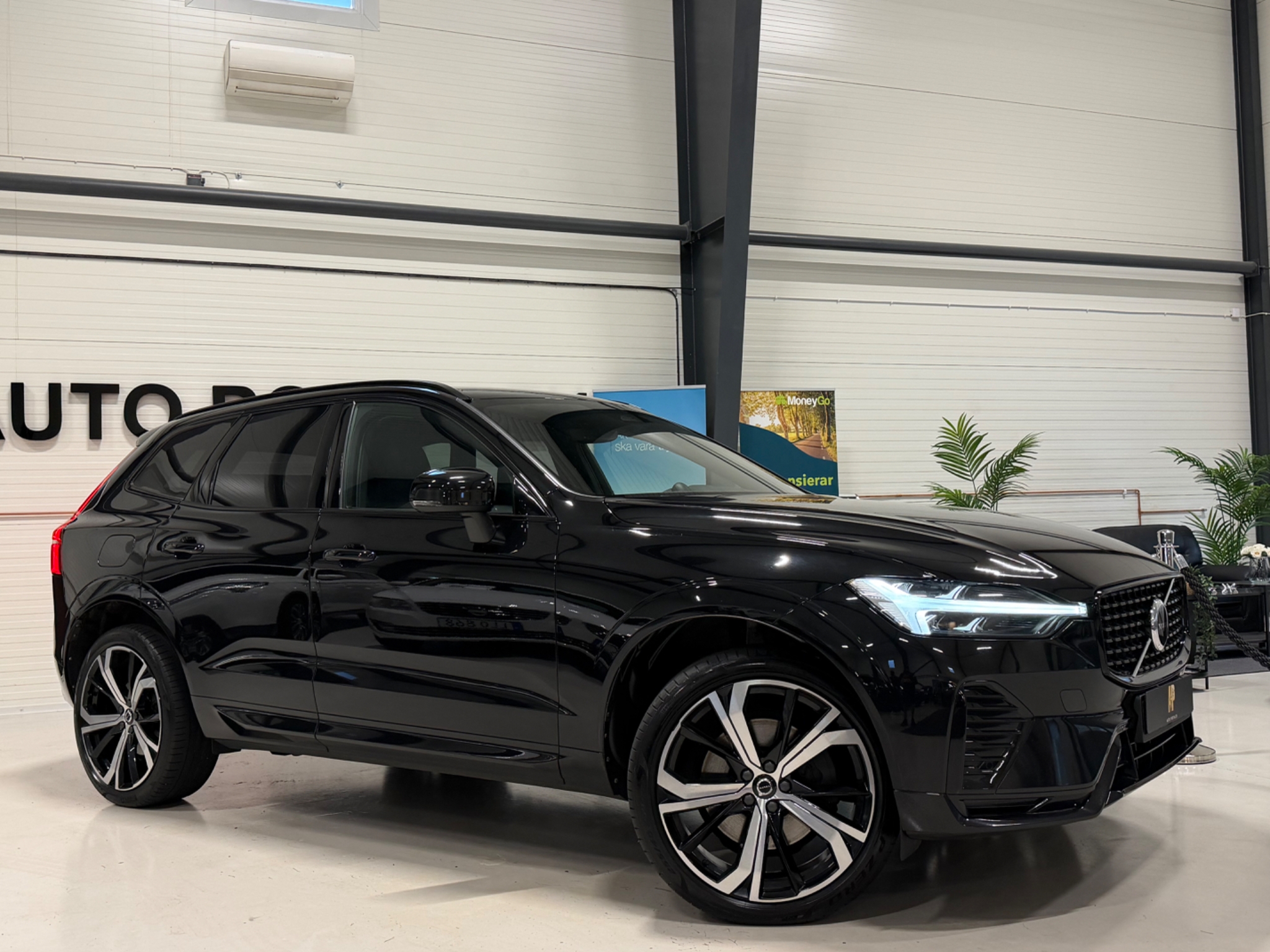 Volvo XC60 2023, bild 2/10