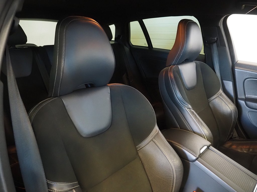 Volvo V60 D4 190hk Geartronic R-Design |Drag|Navi|Kamera| 2017