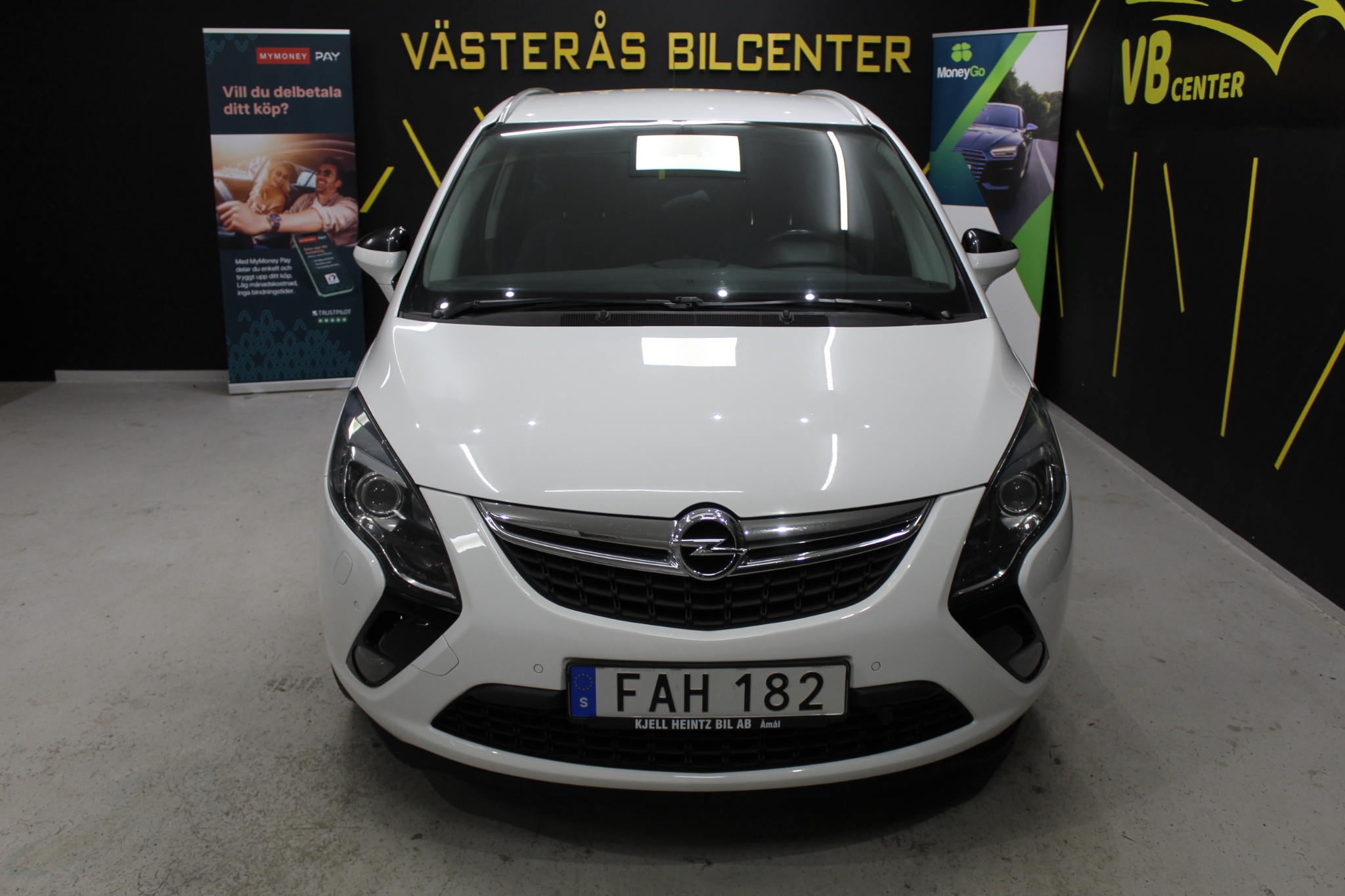 Opel Zafira 2012, kuva 2/43