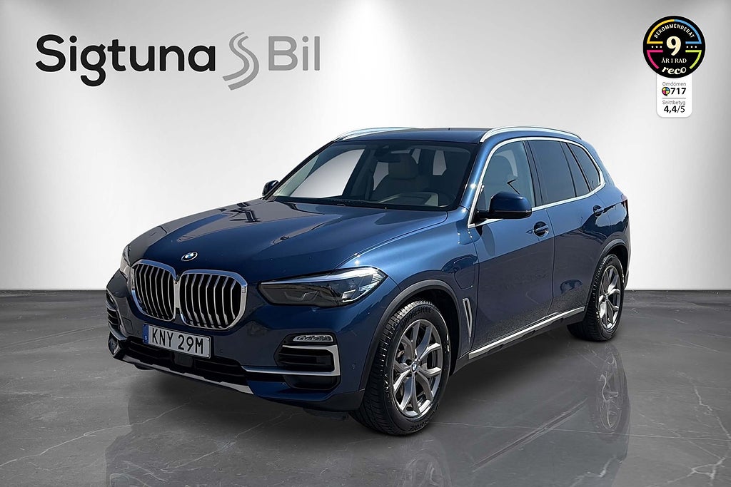 BMW X5 xDrive45e xLine / Luftfjädring / Drag / Kamera