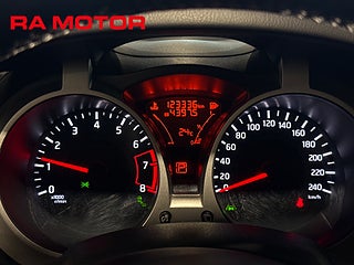 SUV Nissan Juke 23 av 25