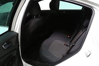 Halvkombi Alfa Romeo Giulietta 22 av 23