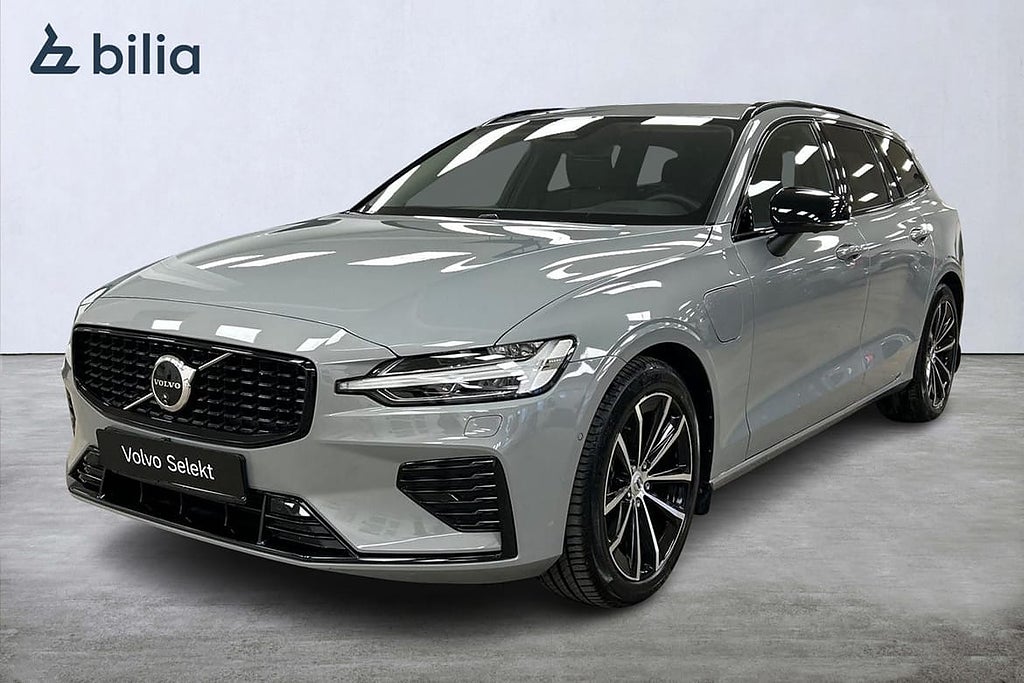 Volvo V60 T6 Plus Dark Nordic Ed H/K Drag 360kamera Skinn