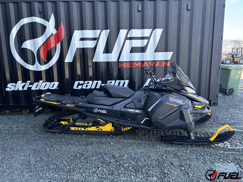 Ski-Doo Tundra LE 600 ACE 154in3900mm 1.5in 38mm Charger Electric 4.5 in