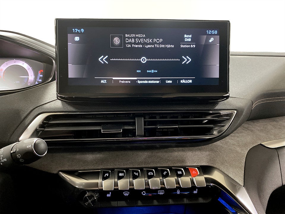 Bild på Peugeot 5008 GT 1,2 PT 130hk Aut 7-SITS B-KAMERA CARPLAY