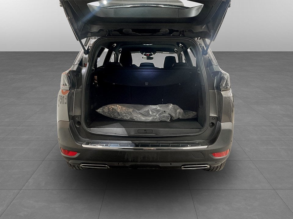 Bild på Peugeot 5008 GT 1.2 PT 130hk Aut - 7-SITS,B-KAMERA,NAV