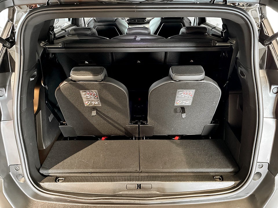 Bild på Peugeot 5008 GT 1.2 PT 130hk Aut 7-SITS B-KAMERA CARPLAY
