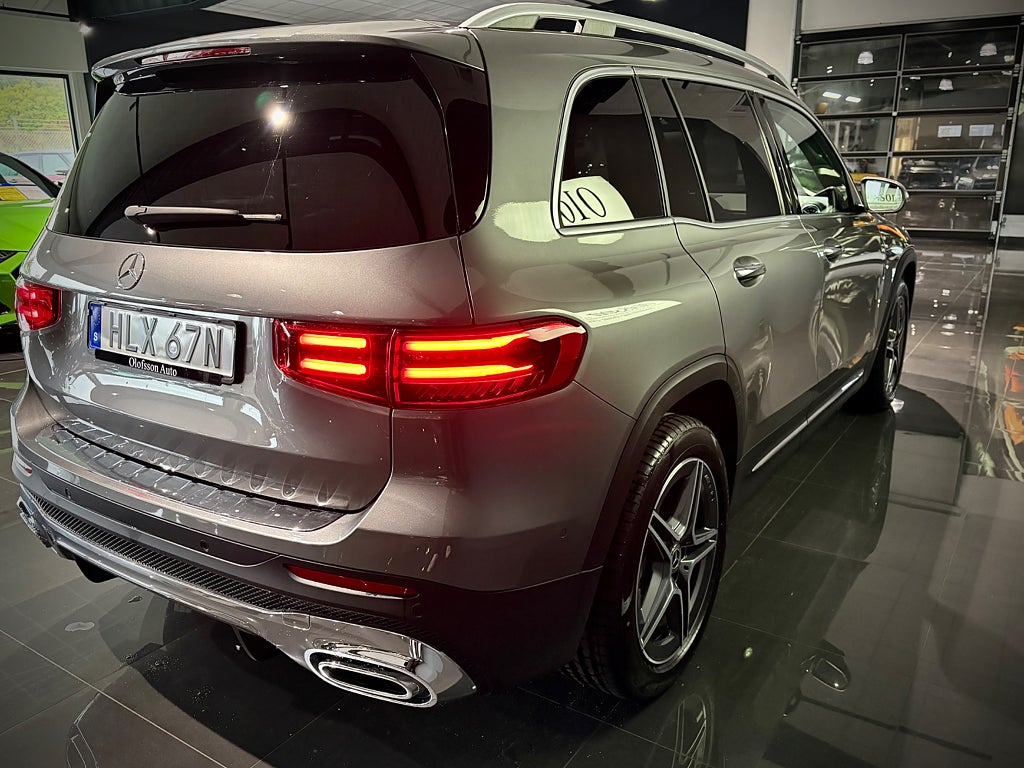 Mercedes-Benz GLB 220 d 4MATIC AMG 7sits Glastak Vinterpaket Drag Elstol - bild 16