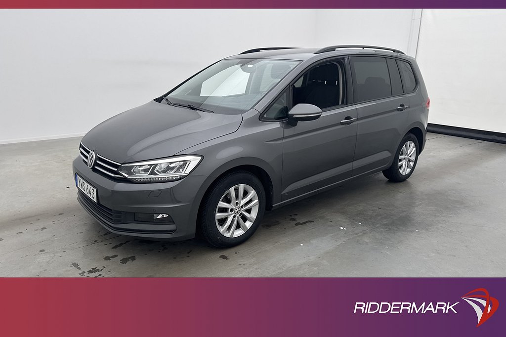 Volkswagen Touran TDI 115hk 7-sits Kamera Navi CarPlay Drag